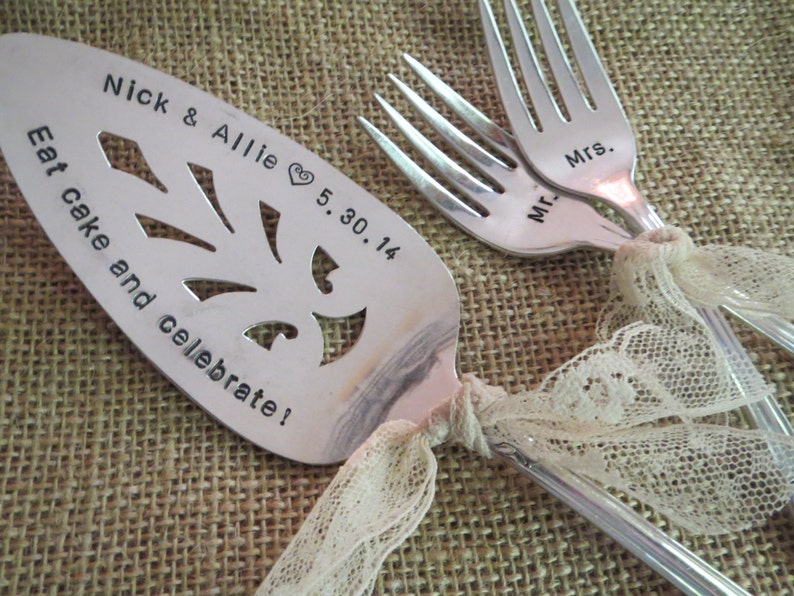 Vintage, Custom Silverplate Cake Server, Hand Stamped, Wedding, Personalized Cake Server, Tasting Forks, Table Setting, CUSTOM cake server 画像 4