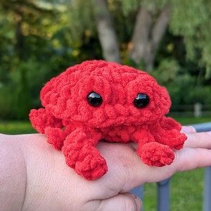 Crochet Crab Plush – Soft Chenille Red Crab Toy | Handmade Amigurumi Sea Animal Gift for Ocean Lovers or Kawaii Collectors