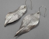 Fine Silver Solomon's Seal Earrings-Leaves Botanical Jewelry- Eco-Friendly Mother's Day Gift- Outdoor Wedding- Earth Plant Parent Dangle