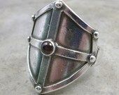 Medieval Shield Ring Fine Silver- Renaissance Jewelry- Medieval Shield Ring- Stone Ring- Medieval Jewellery- Cabochon Ring- Ren Faire Garb