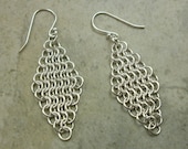 Silver Chainmaille Earrings- Chainmaille Jewelry- Diamond Earrings- Sterling Silver Earrings- ChainMail Jewelry- Dangle Earrings- Ren Faire