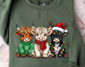Christmas Cow Sweatshirt, Highland Cow tShirt, Women Cow Christmas Long sleeve, Cow Lover Gift, Farm Christmas Hoodie Gift, Christmas Shirt