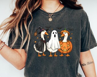 Halloween Ghost Ducks Sweatshirt, Ghost Ducks Sweatshirt, Ghost Ducks Shirt, Spooky Ducks Halloween Gift Shirt, Duck Lovers Halloween Shirt