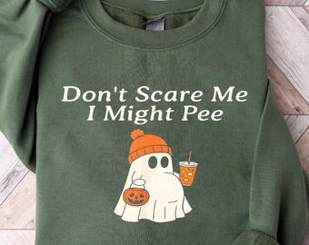 Don't Scare Me I Might Pee Funny Halloween Pregnant Ghost T-Shirt, First Time Mom Gift, pregnancy reveal, halloween pregnancy announcement