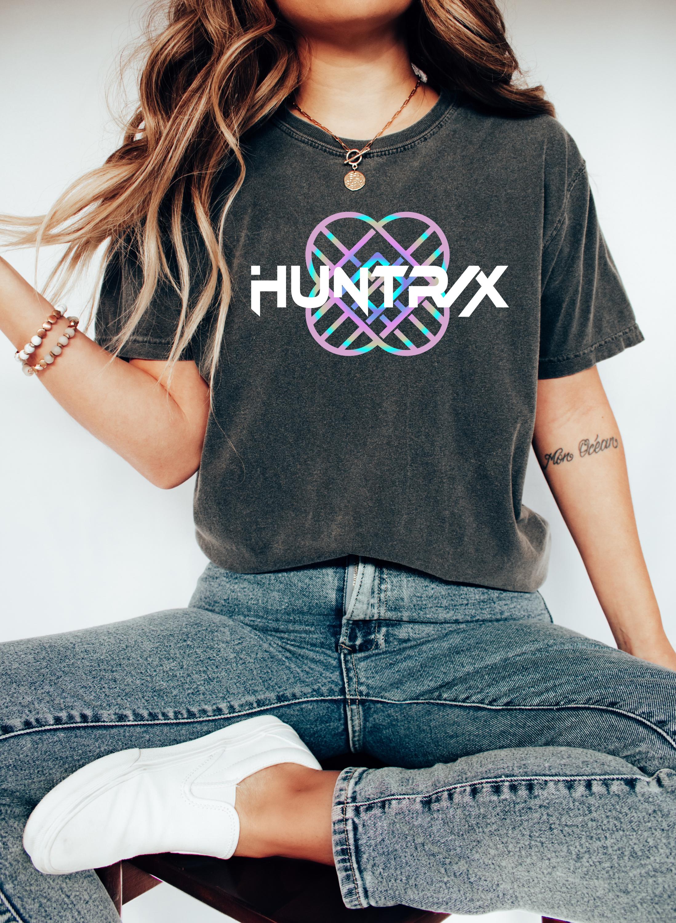 Huntrix Girls Shirt,Kpop Demon Hunters T-shirt,Vintage Huntrix Shirt,Huntrix Fan Shirt Gift,Rumi Zoey Mira Graphic Shirt,Kpop Huntrix