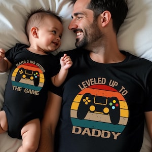 Matching Gamer Dad & Baby Shirts – Levelled Up to Daddy, Player 2 Has Entered – First Father’s Day Gift for New Dads and Sons.