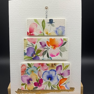 Cartão de aniversário aquarela