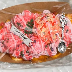 Croissant Squishy: Jumbo Food-Grade Silicone Stress Toy with Silver Spoon