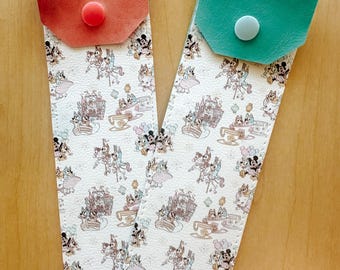 Disney Straw pouch | reusable straw holder | park accessory | Disney icons | straw holder | Disney gift | Disney accessory | straw pouch