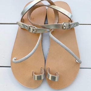 vibram barefoot sandals