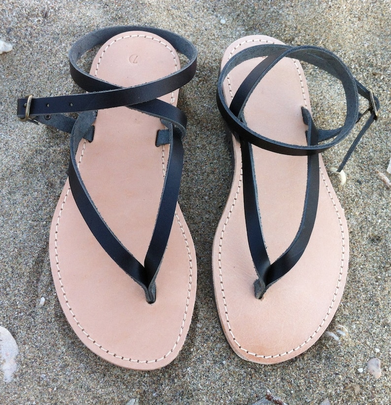 reef sandals with ankle strap