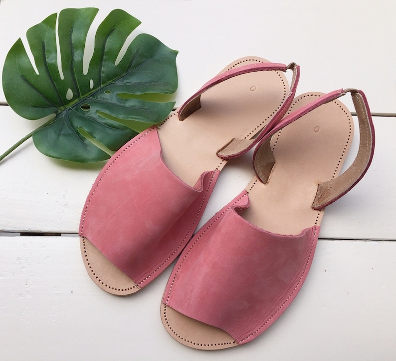 Rosa lädersandaler, lädersandaler dam, sandaler med remmar, sommarsandaler, grekiska sandaler, bekväma sandaler, peep toe-sandaler bild 8