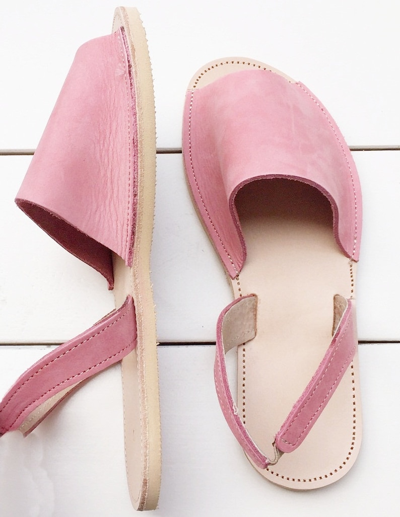 Rosa lädersandaler, lädersandaler dam, sandaler med remmar, sommarsandaler, grekiska sandaler, bekväma sandaler, peep toe-sandaler bild 6