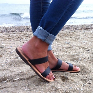 Strappy women sandals, Greek Leather Sandals, Black Sandals, Greek Sandals, Classic Leather Sandals