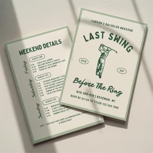 Może przedstawiać: Dwie prostokątne karty z kremowym tłem i ciemnozielonym tekstem. Jedna karta zawiera ilustrację golfisty oraz tekst Last Swing Before The Ring, Carson's Bachelor Weekend, Aug 3rd-5th, Bozeman, MT. Druga karta zawiera listę Weekend Details.