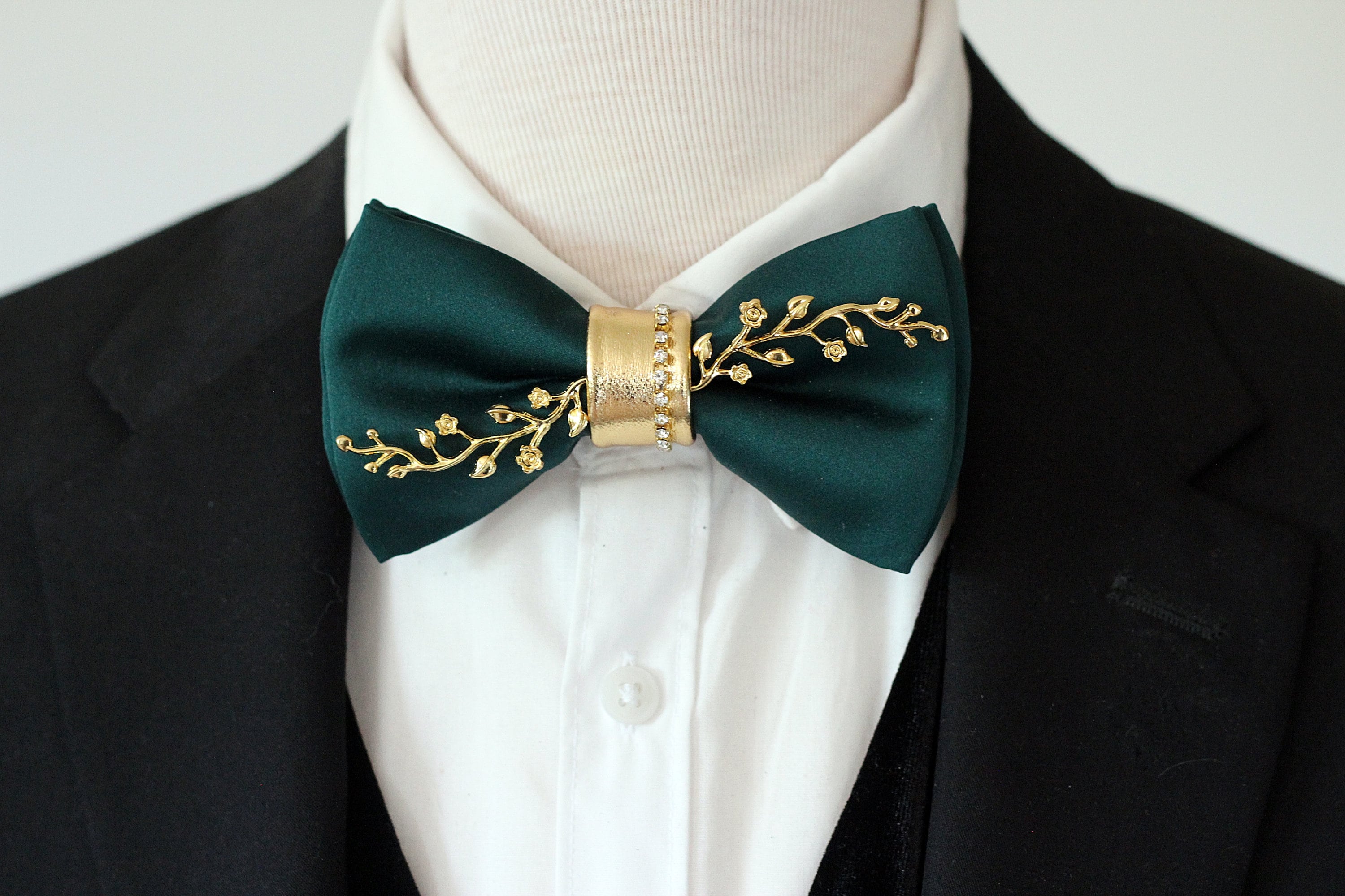 emerald green bowtie