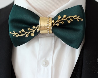 Emerald green satin mens tuxedo bow tie, emerald green bowties men, gold boutonniere lapel flower teal wedding, groom gift set, groomsmen