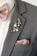 Mens elegant flower brooch pin, pearl petal gold flower lapel pin, lapel flower Boutonniere, gold branch wedding lapel pin mens gift groom product logo