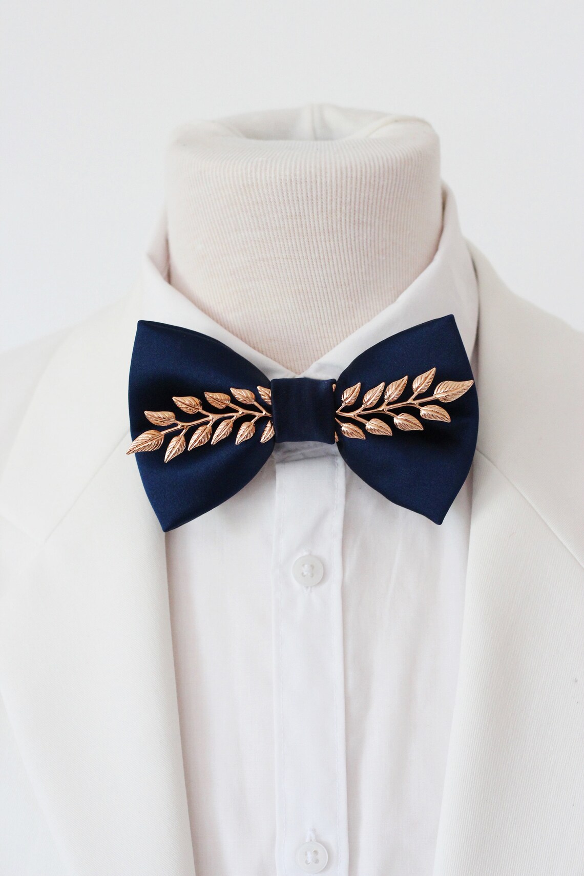 SALE One Varones Boys Navy Bow Tie With Swirl Motif main image 1