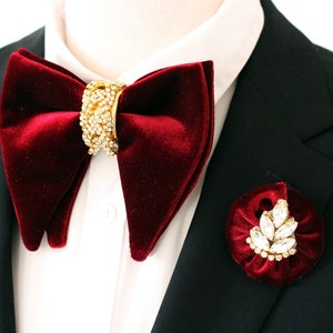 Mens red burgundy velvet suit gold oversized butterfly style Bowtie red bow tie set,groomsmen suit boutonniere,vine red maroon set, gift set