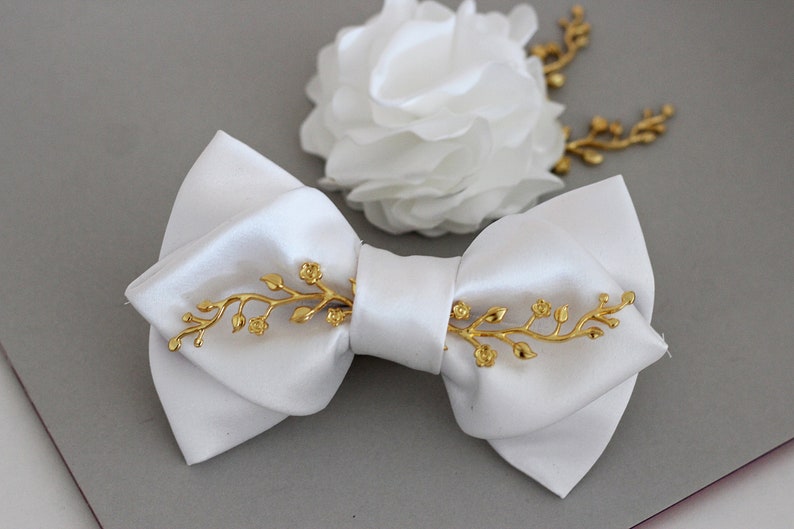 White Bow Tie Lapel Pin Set Wedding Groom Satin Bowtie Etsy
