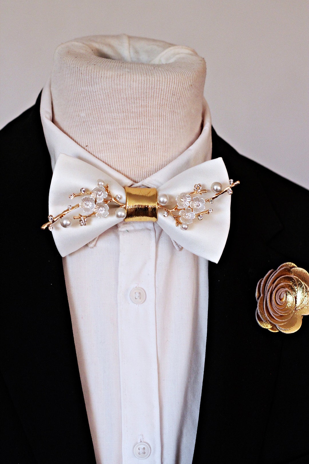 Cream White Bow Tie Lapel Pin Set, Wedding, Groom Ivory Satin Bowtie  Groomsmen, Gold Boutonniere Rose Flower, Boys Prom Bow Tie Rhinestones -  Etsy