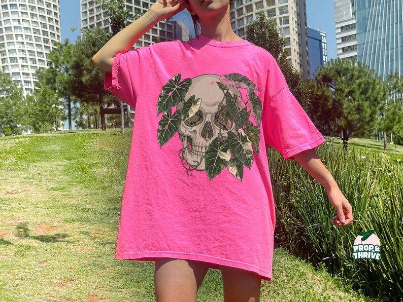 Alocasia Shirt for Rare Plant Collectors Edgy Houseplant T-shirt Gift for Plant Mom or Dad Indoor Planty Merch Skull Botanical Tops
