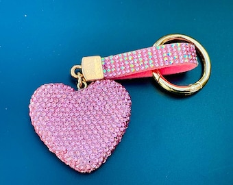 Llavero de corazón con diamantes de imitación rosas, pulsera con purpurina, adorno para bolso