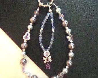 Pulsera para teléfono con perlas y cristales morados, llavero de inspiración vintage, adorno para bolso de amatista.
