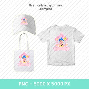 Puede incluir: Gorra de b&eacute;isbol, bolso de mano y camiseta blancos con un dise&ntilde;o de carrusel y un personaje de dibujos animados. El carrusel tiene detalles rosas y amarillos. Tambi&eacute;n se ve el texto "This is only a digital item Examples" y "PNG - 5000 X 5000 PX".
