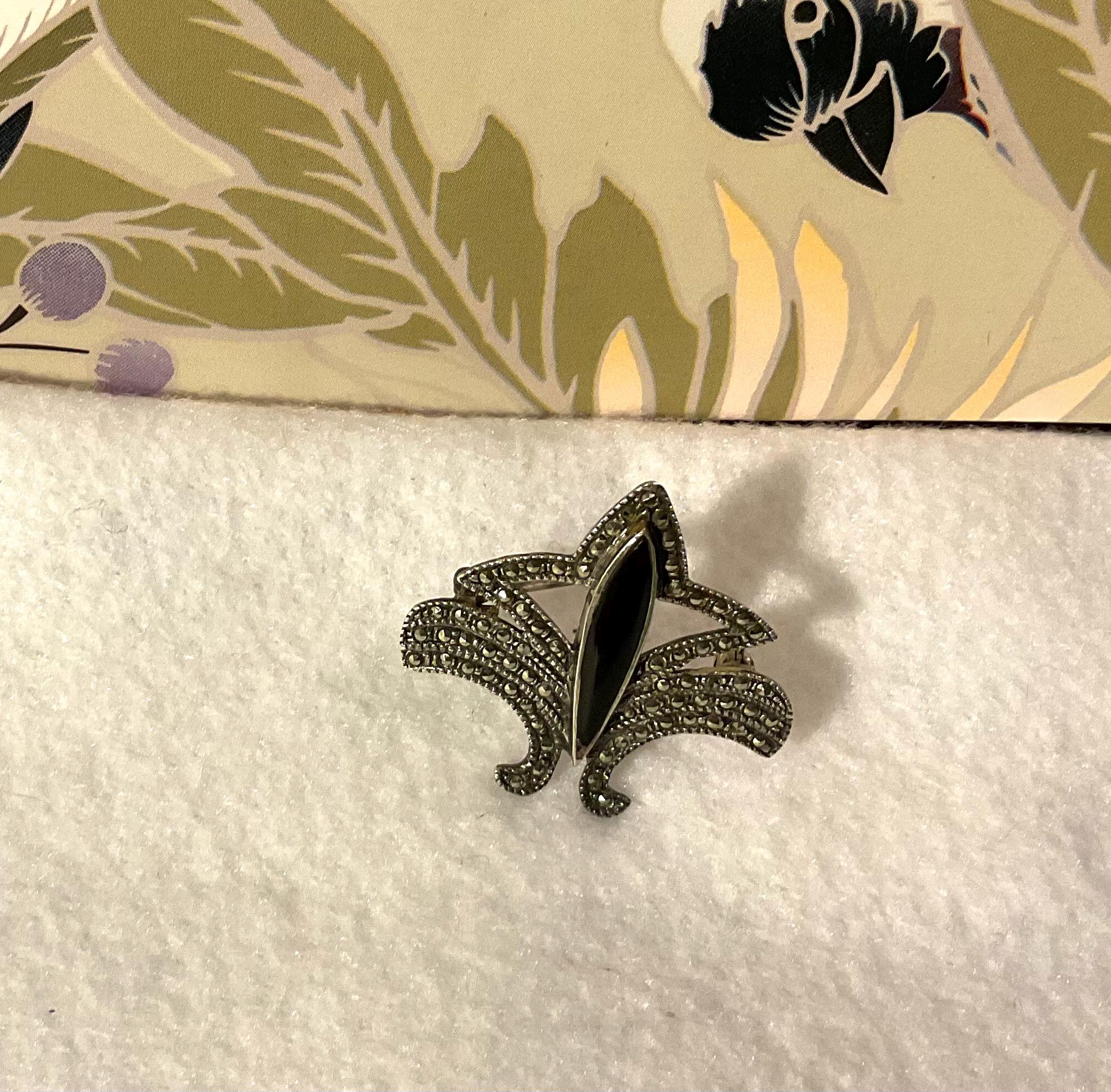 Silver Art Deco Iris Brooch - Etsy