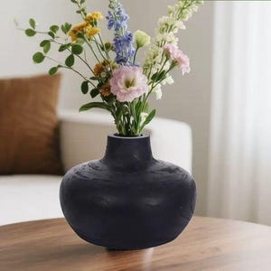 Handcrafted Wooden Vase, Modern Minimalist Wood Decor, Unique Rustic Flower Vase, Natural Wood Centerpiece for Home or Office