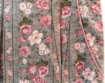 Vintage Geiger Pink and Gray Floral Tea Length Skirt