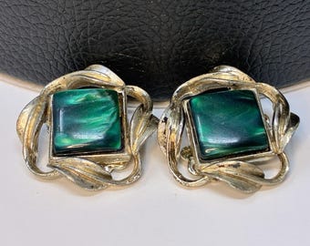 Vintage Coro Green Moonglow Lucite Clip-On Earrings Gold Tone Leaves