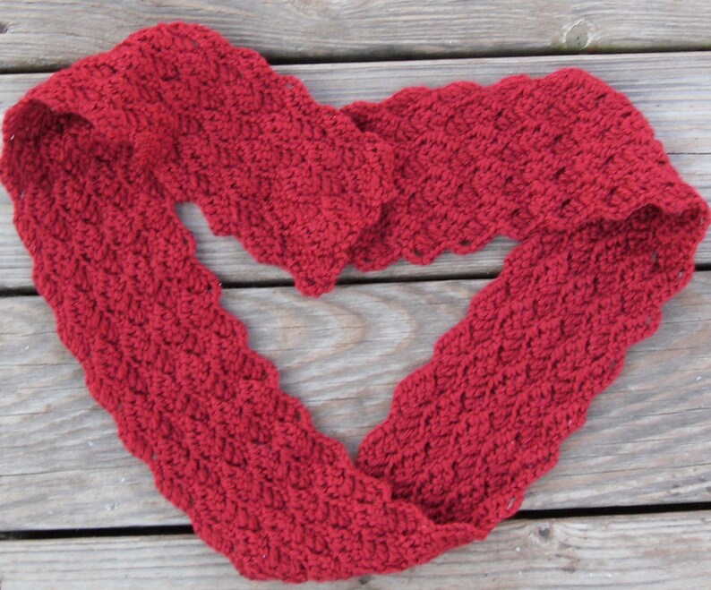 Red Crochet Scarf image 1