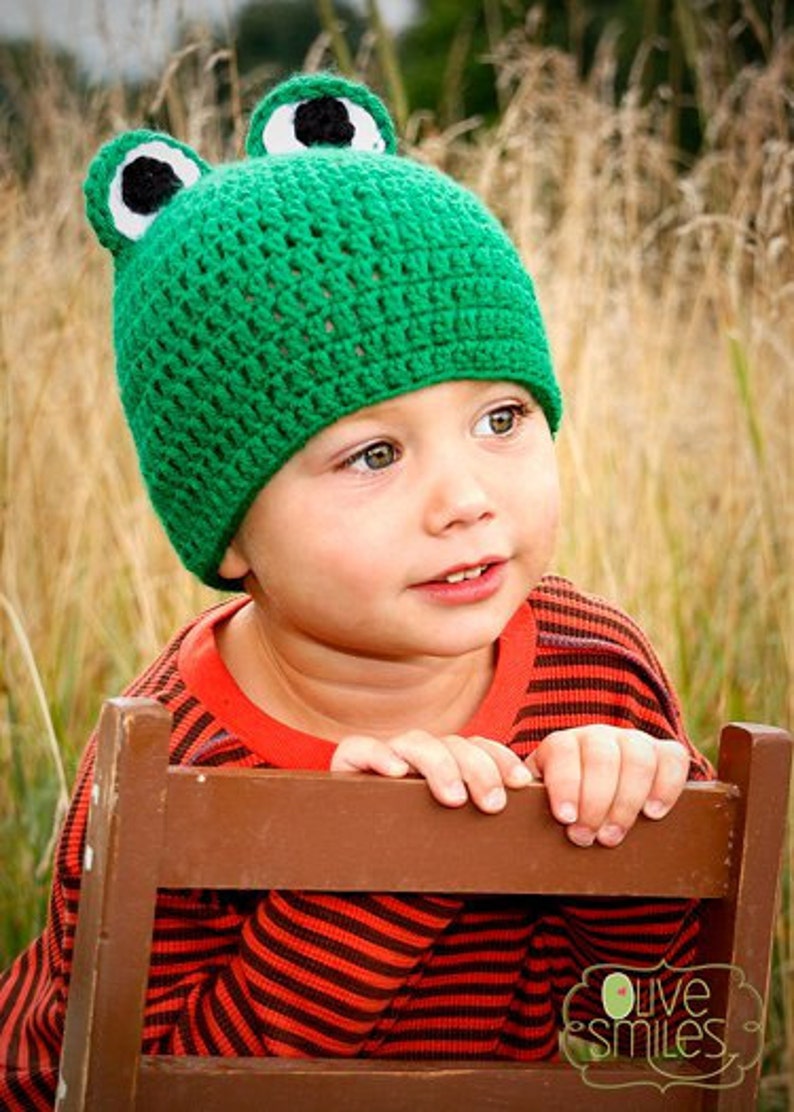 Green Frog Beanie Hat Crochet image 2