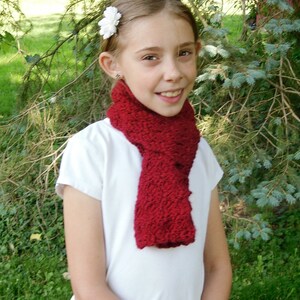 Red Crochet Scarf image 4