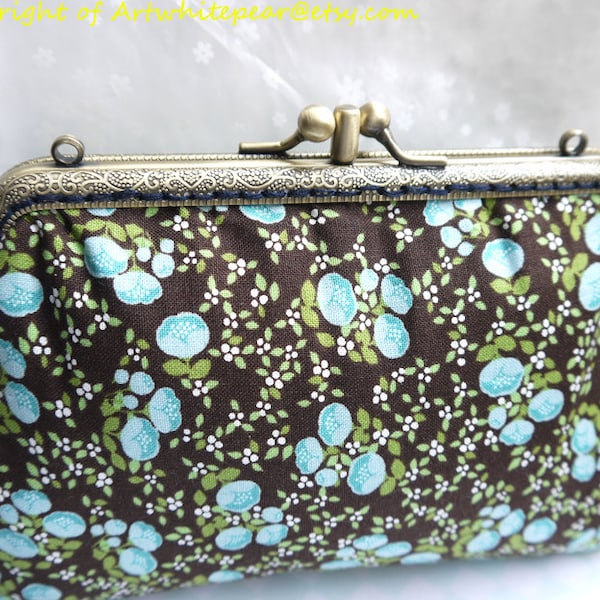 Double Kiss Lock Frame Wristlet Bridesmaids Gift,Handbag,Purses Wallet Evening Clutch-Makeup,Evening Bag, Phone Case,,Brown Blue Wild Flower