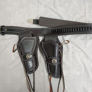 New Holster Belt Right Hand Holster Belt Sass Cowboy Vintage Belt Ammo Loops Leather Holster .22 .357 .38 .44 .45 By BlackLionLeather