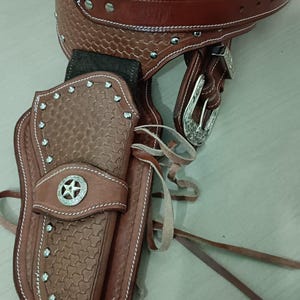 Suede Leather Cartridge belt cowboy Holster Fancy Gunbelt . .32 .38 .357 .44 .45 & 12 Guage    RIGHT HAND BELT