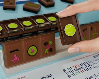 Fichas de Mahjong color marrón pelota de tenis, juego de fichas de Mahjong americano deportivo de 166 piezas de tamaño estándar, regalo de juego de resina verde y rosa
