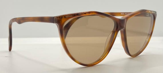 Gianni Versace 445 Vintage  Sunglasses w|Original Glass  Lenses-Deadstock View 3