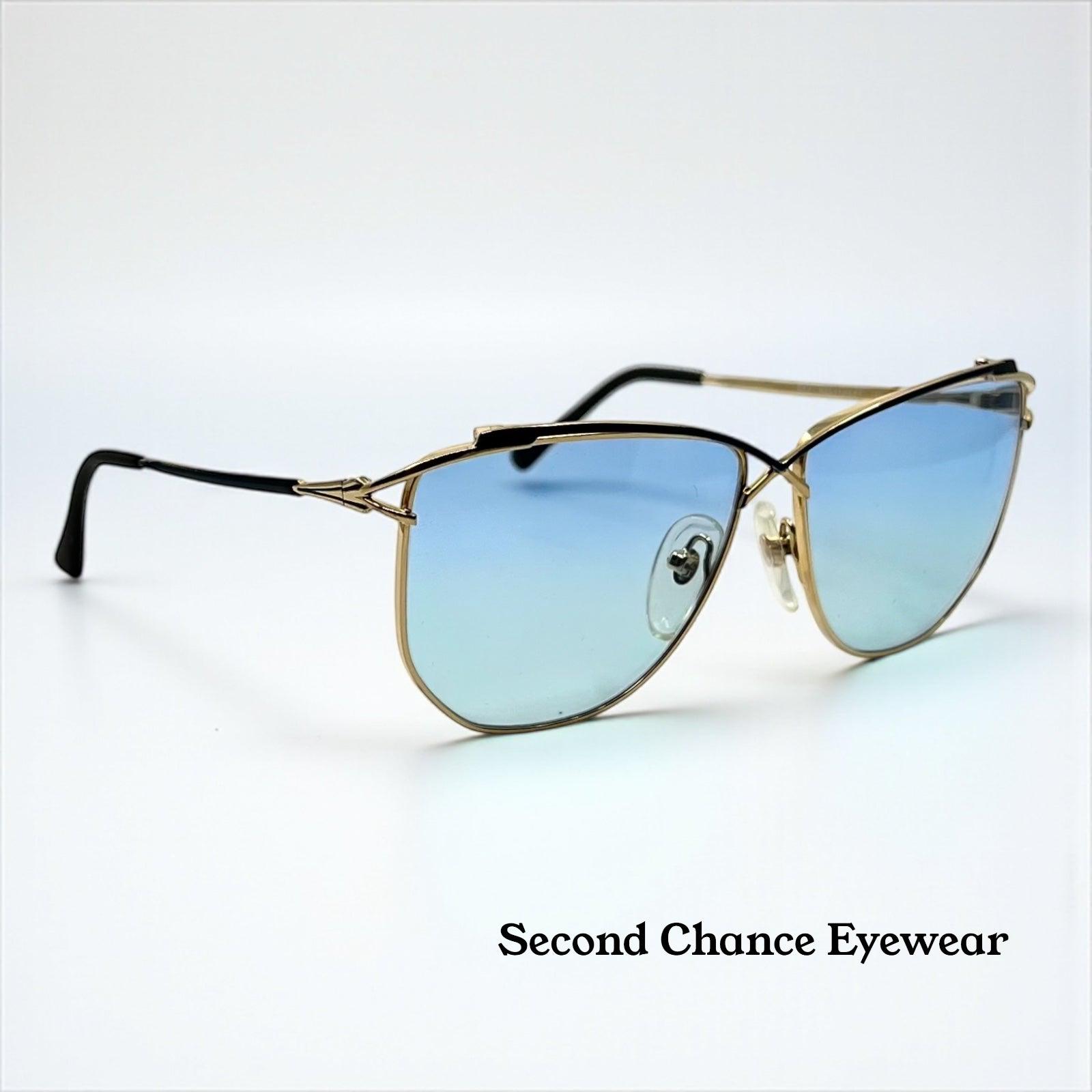 Halston Vintage Square Frame Black Sunglasses Halston Polarized Stainless Steel Aviator Sunglasses main image 2