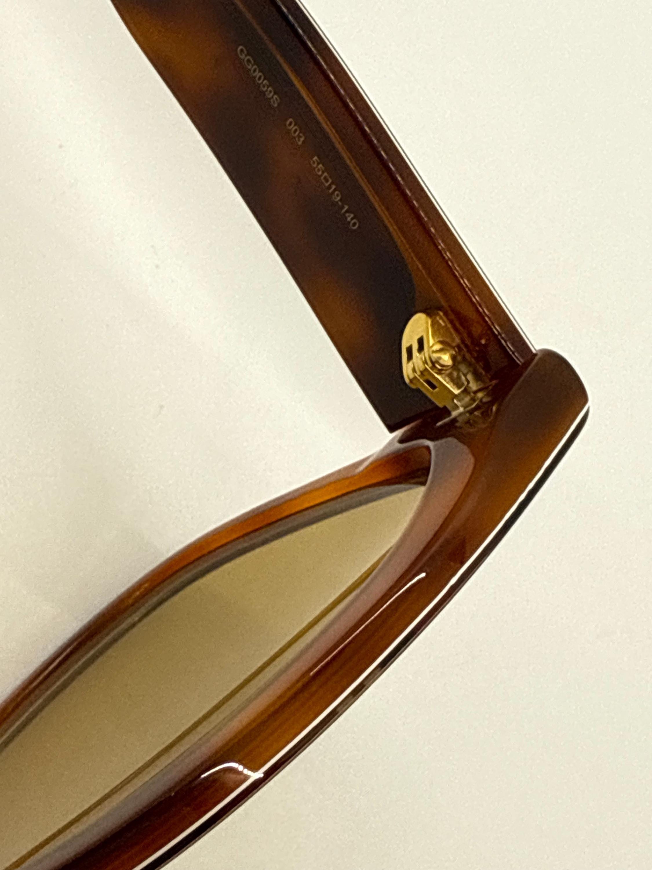 Gucci Gg0059s 003 Amber Tortoise Geometric Sunglasses W 