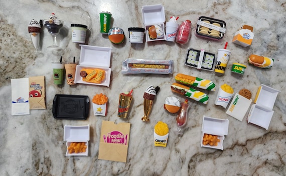 5 Surprise Mini Brands ー Mini Convenience Store Playset by ZURU (Series 4) 5 Surprise Mini Brands! TOY 5-Pack Box Set 193052023599| eBay