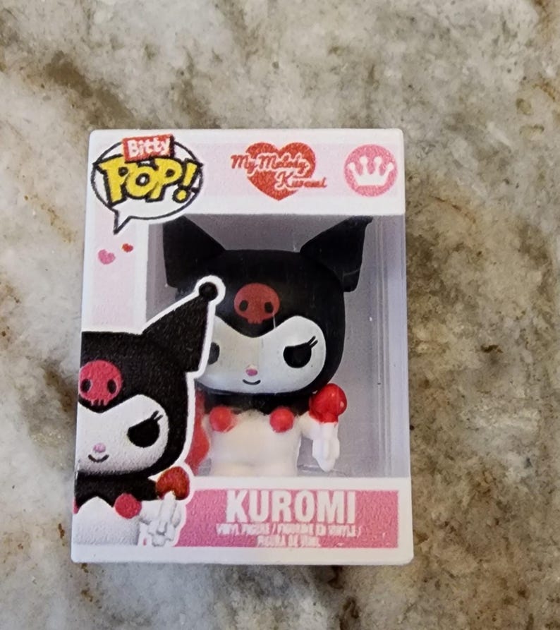 Funko Pop Bitty HELLO KITTY ~ Tú eliges Kuromi ~ Valentine