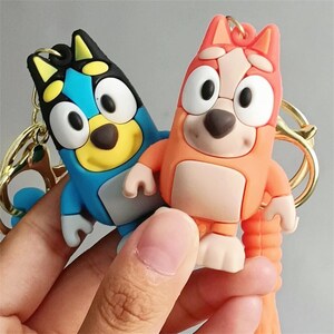 Uroczy brelok Bluey & Friends - Bluey, uroczy brelok z kreskówkowym psem - idealny dla dzieci, prezent urodzinowy, upominki na imprezę, plecaki