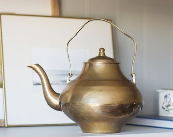 Vintage Solid Brass Teapot Tea Kettle - Heavy Vintage Brass Tea Kettle with Tall Hinged Handle - Antique Brass Teapot Tea Kettle