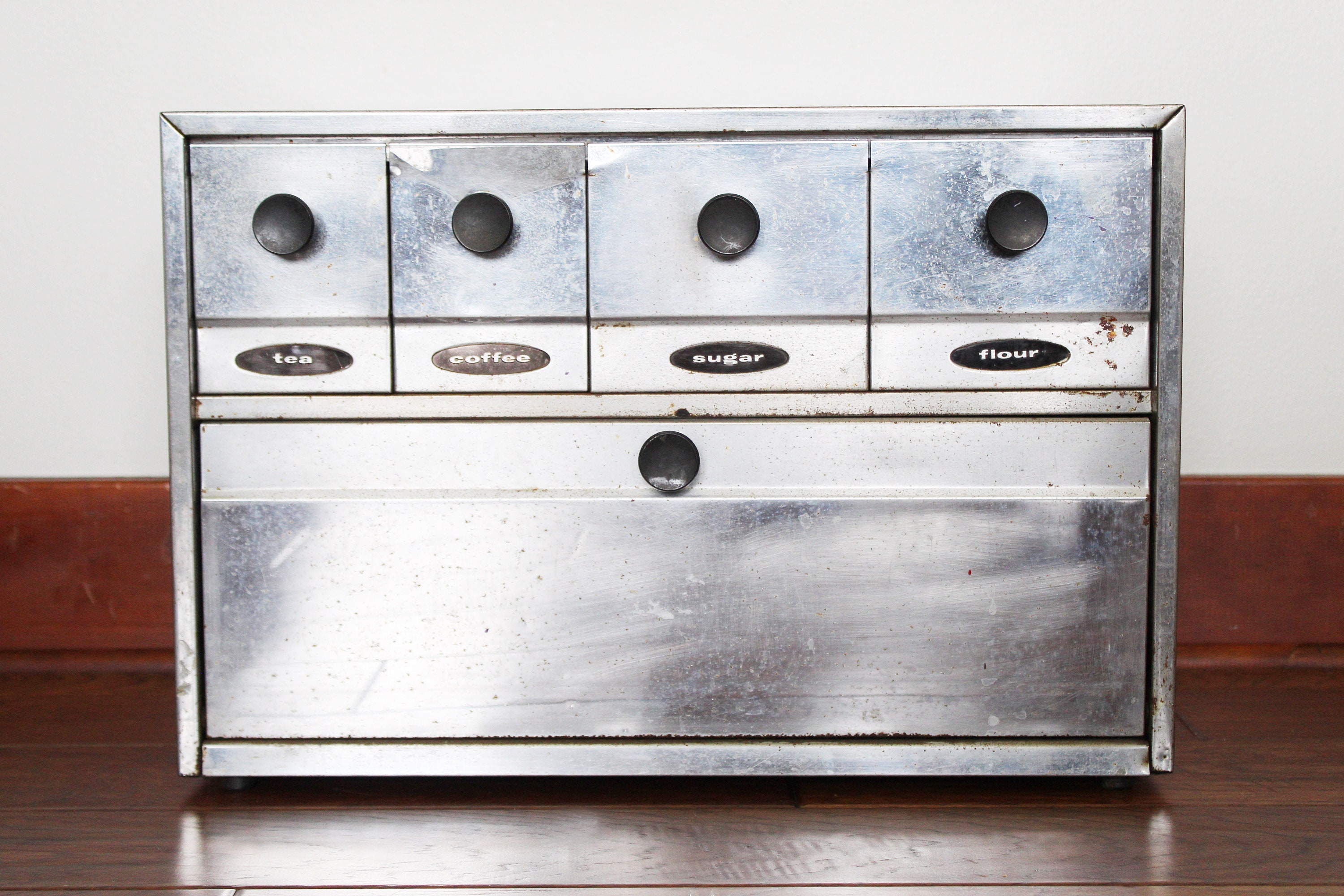 Vintage Bread Box for sale Only 2 left at 65