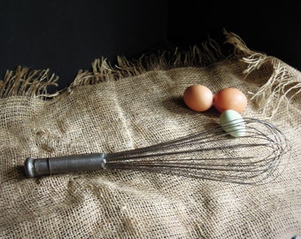 Vintage Metal Kitchen Whisk / Egg Beater / Restaurant Industrial 15" Whisk